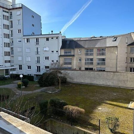 Appt De Standing Centre Ville Тарб Экстерьер фото